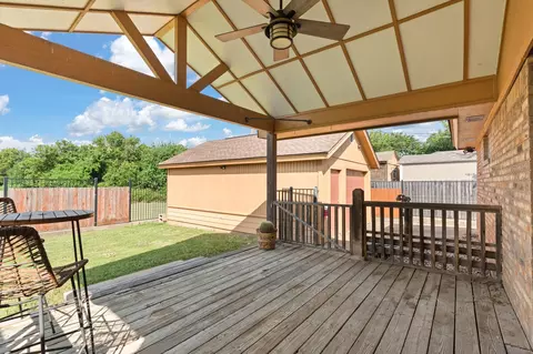 811 Mcanear St, Cleburne, TX 76033 photo 26
