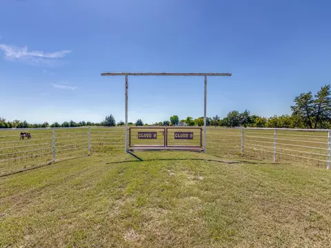 lot1 Mt Pleasant Rd, Valley View, TX 76272