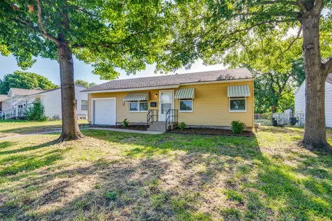 1344 Devonwood Dr, Garland, TX 75041
