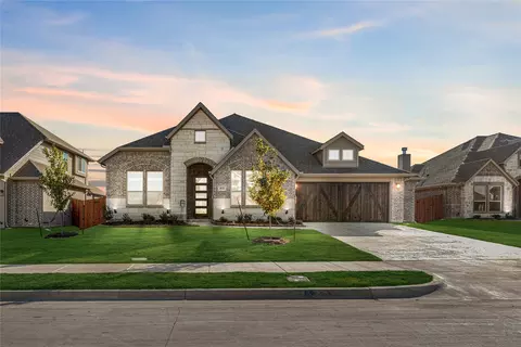 4038 Eagles Bluff Rd, Midlothian, TX 76065