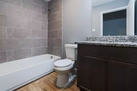 Bath - 902 Cedar St, Commerce, TX 75428 photo 1 of 2