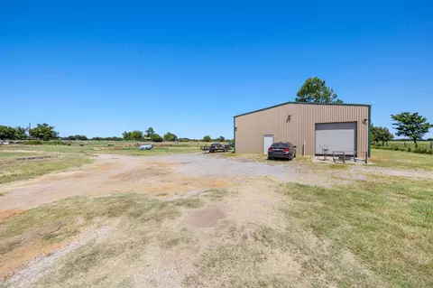8445 Fm 2931, Pilot Point, TX 76258 photo 8