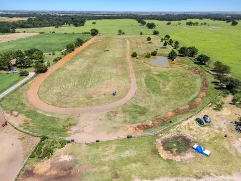 8445 Fm 2931, Pilot Point, TX 76258 photo 21