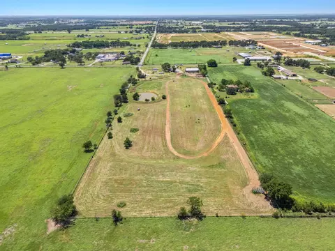8445 Fm 2931, Pilot Point, TX 76258 photo 20