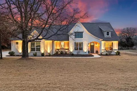 116 Springhill Ct, Springtown, TX 76082