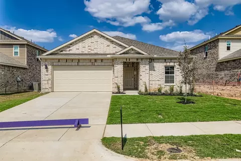 475 Suffolk Dr, Ferris, TX 75125