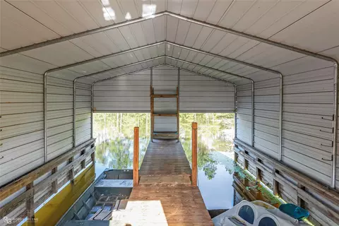 Entry Way - 19229 Highway 157, Plain Dealing, LA 71064 photo 1 of 1