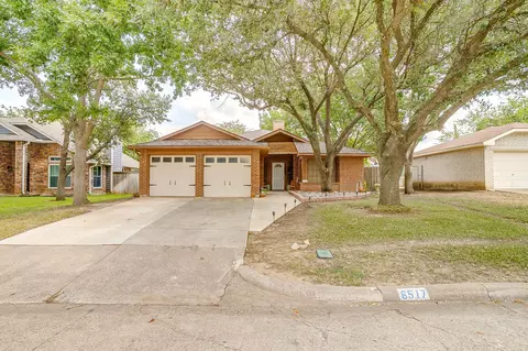 6517 Hyden Dr, Arlington, TX 76001
