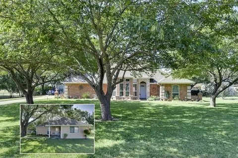 607 Shallow Creek Dr, Oak Leaf, TX 75154