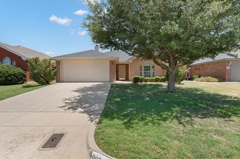 10520 Aransas Dr, Fort Worth, TX 76131