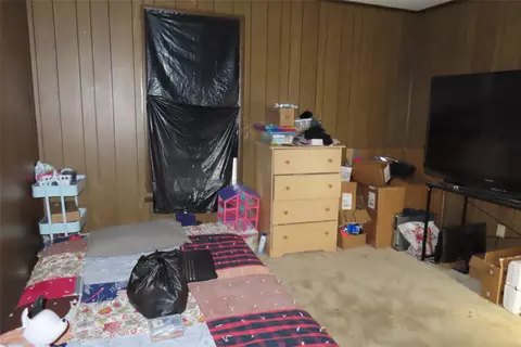 Bedroom - 201 North St, Springhill, LA 71075 photo 1 of 4