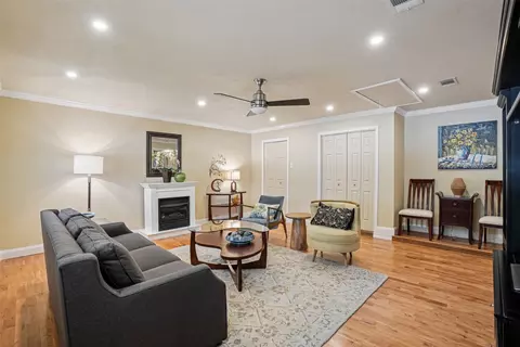 Living - 800 Shelmar Dr, Euless, TX 76039 photo 3 of 5