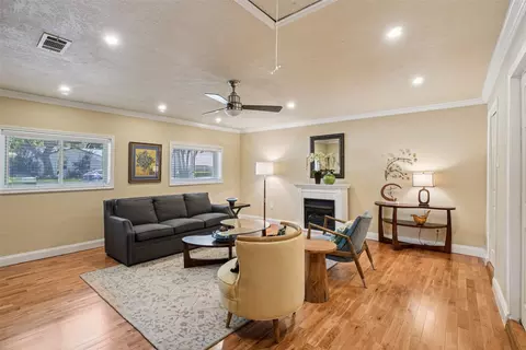 Living - 800 Shelmar Dr, Euless, TX 76039 photo 2 of 5
