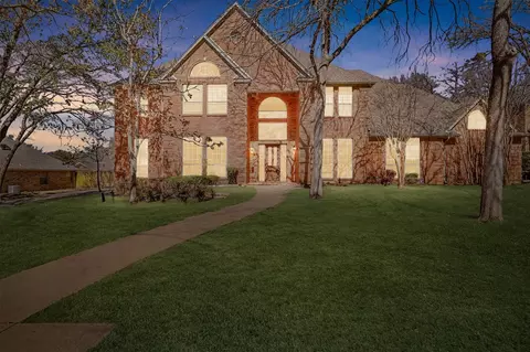 2253 Hollyhill Ln, Denton, TX 76205