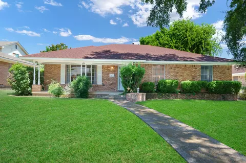 1431 Oak Meadows Dr, Dallas, TX 75232