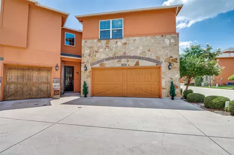 2665 Venice Dr #5, Grand Prairie, TX 75054