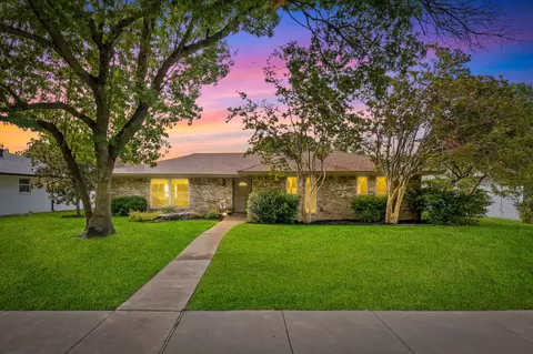 2420 Winterstone Dr, Plano, TX 75023