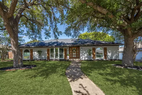 2625 Mollimar Dr, Plano, TX 75075