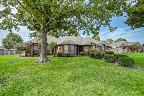 4810 Hunters Ridge Dr, Sachse, TX 75048