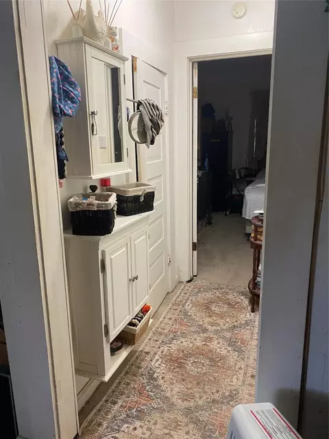 Entry Way - 406 Mitchell Ave, Cleburne, TX 76033 photo 1 of 1