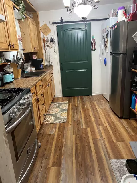 Kitchen - 406 Mitchell Ave, Cleburne, TX 76033 photo 1 of 1