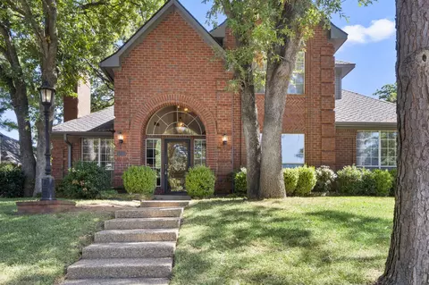 3052 Ridgeview Dr, Grapevine, TX 76051