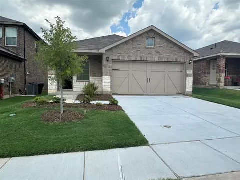 1446 Canongate Dr, Crandall, TX 75114
