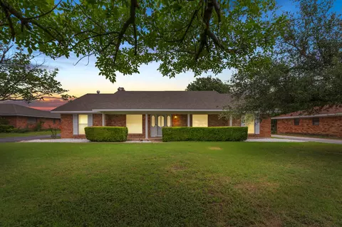 206 Hcr 4263, Hillsboro, TX 76645