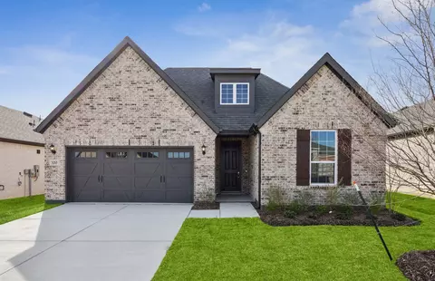 320 Cloverdale Ln, Mckinney, TX 75071