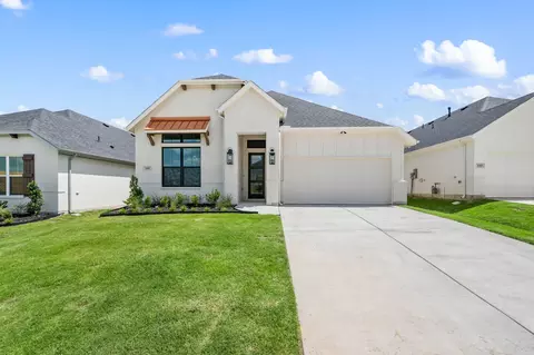 151 Kingfisher Ln, Aledo, TX 76008