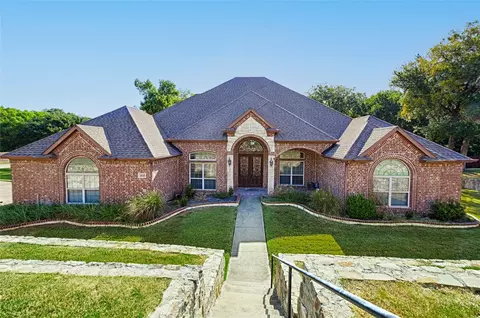 1810 Rugged Trl, Midlothian, TX 76065
