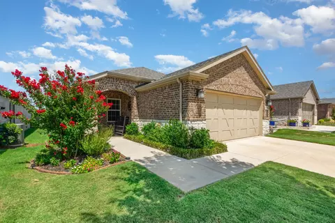 1255 Freedom Ln, Krugerville, TX 76227