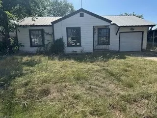1726 Lillius St, Abilene, TX 79603