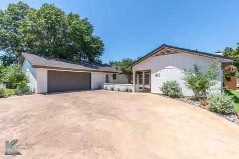 40 Pyracanthia Cir, Abilene, TX 79605