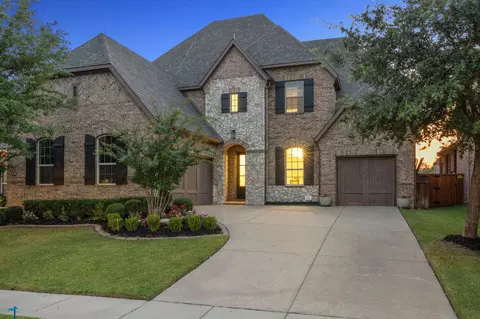 2252 Hidalgo Dr, Carrollton, TX 75010