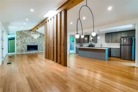 1502 Oak Glen Trl, Dallas, TX 75232