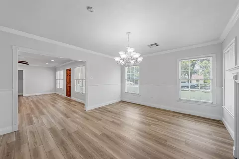 Living - 2716 Pine Ave, Waco, TX 76708 photo 3 of 3