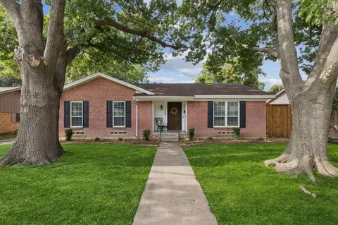 1307 Chippewa Dr, Richardson, TX 75080