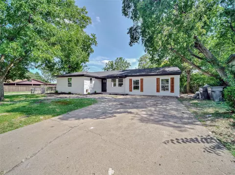 806 Ivywood Dr, Dallas, TX 75232