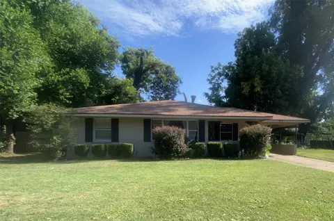707 Len Ct, Shreveport, LA 71104
