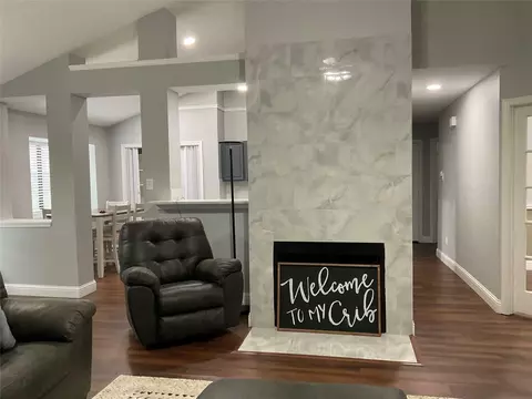 6003 Glenwood Dr, Arlington, TX 76017