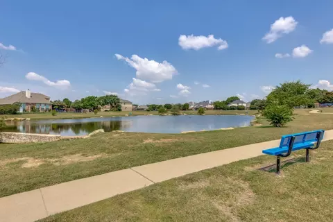 5108 Persimmon Ct, Fort Worth, TX 76244
