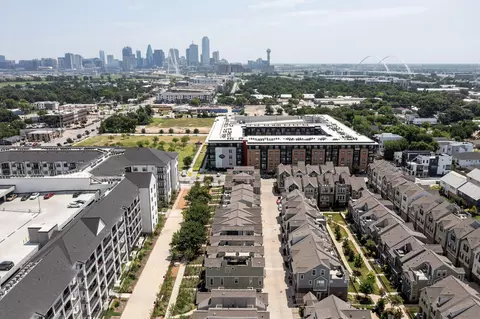 1023 Tea Olive Ln, Dallas, TX 75212