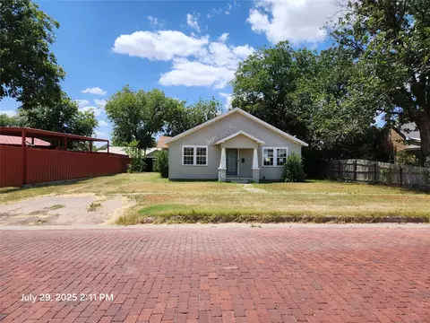 503 N Ave F, Haskell, TX 79521
