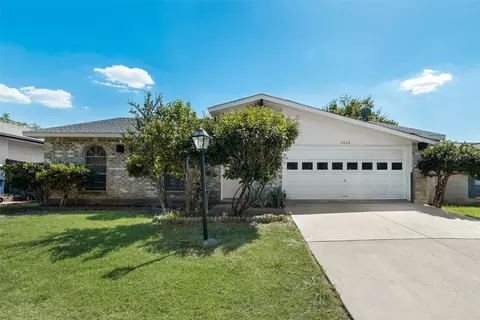 2002 Rose Hill Rd, Carrollton, TX 75007