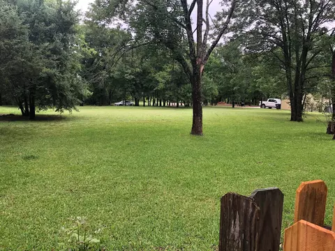 190 Neva Ln, Denison, TX 75020