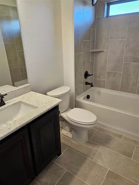 Bath - 1507 Enloe Rd, Howe, TX 75459 photo 1 of 6