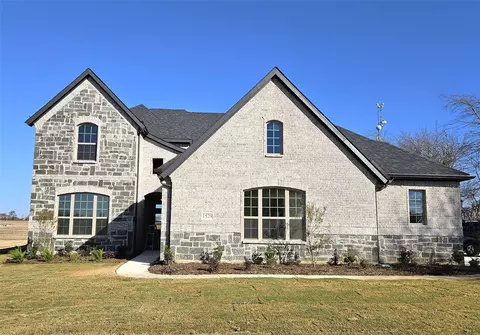 1529 Enloe Rd, Howe, TX 75459