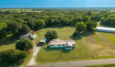 106 Lcr 439, Mexia, TX 76667