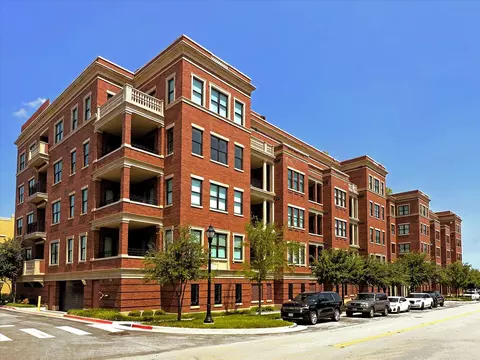 350 Central Ave #202, Southlake, TX 76092